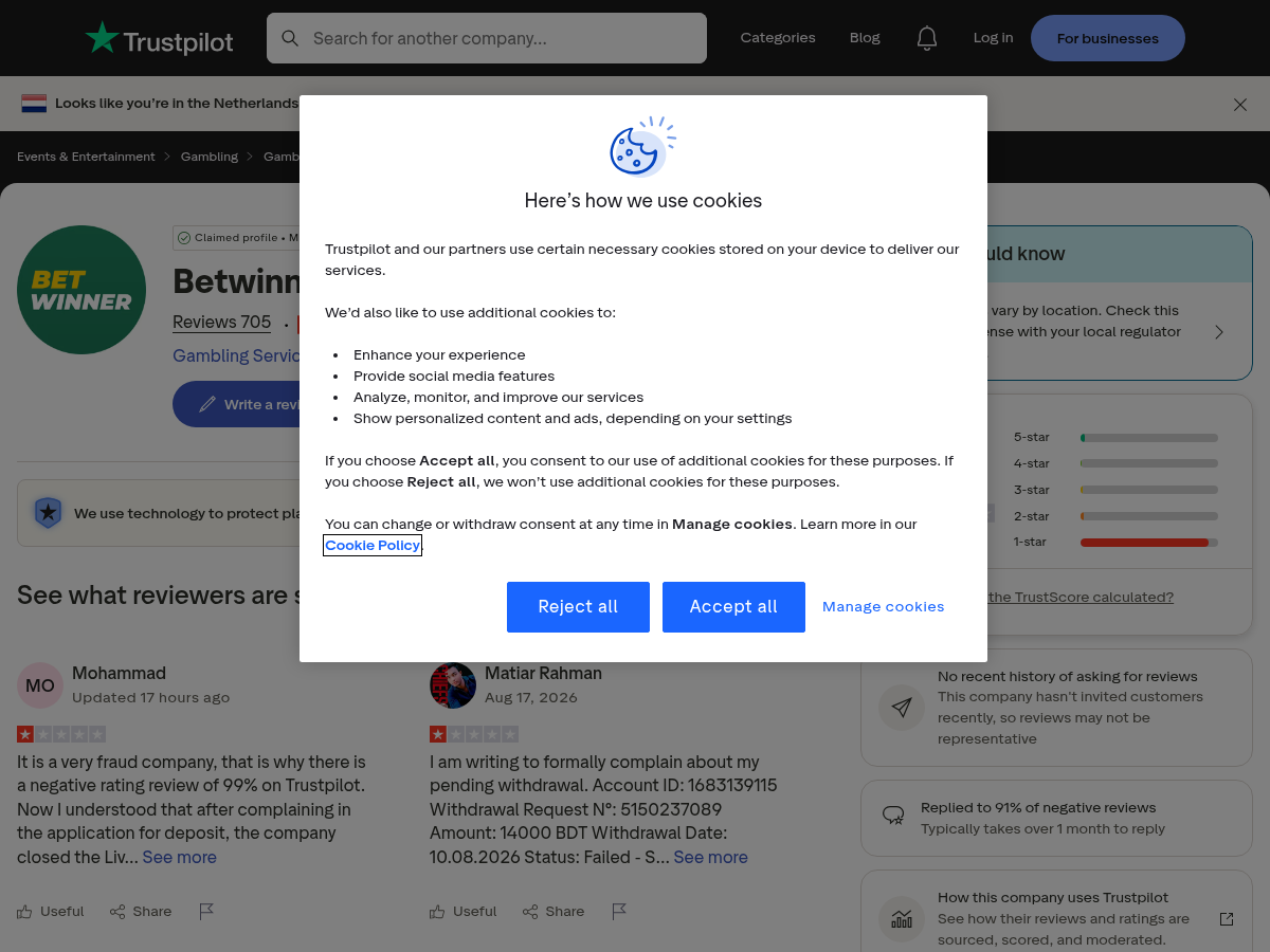 Tangkapan ulasan pengguna bebas berkaitan domain yang dinilai